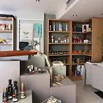 伊利特城市度假酒店