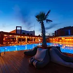 Elite Hotel 4*