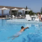 Elite Hotel 4*