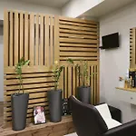 Elite Hotel 4*