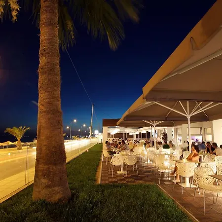 Elite Hotel 4*